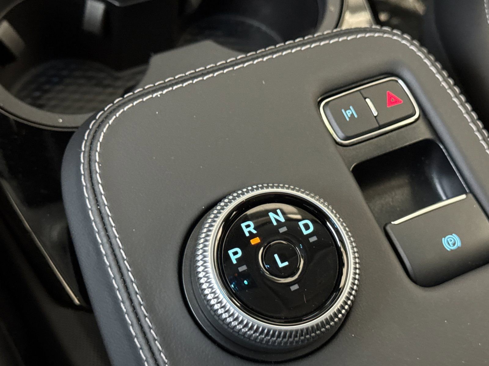 Used 2024 Ford Mustang Mach-E Select w/ Comfort Package Lite image 25