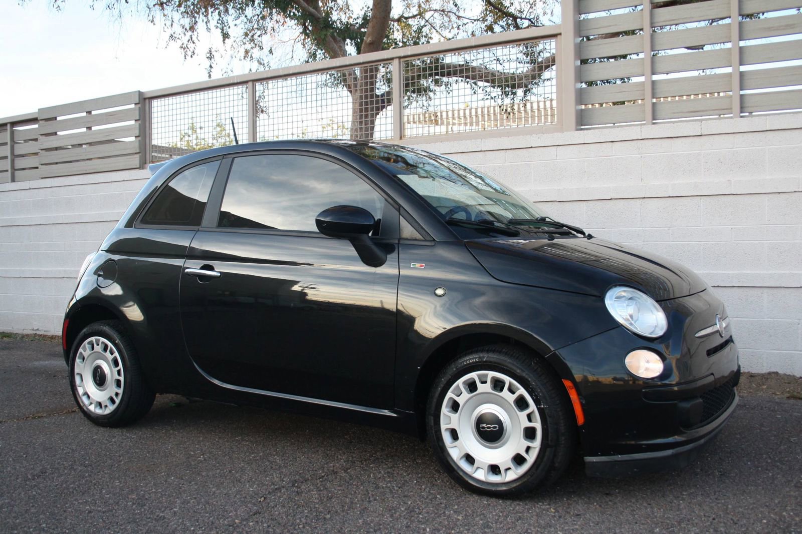 Used 2013 FIAT 500 Pop image 2