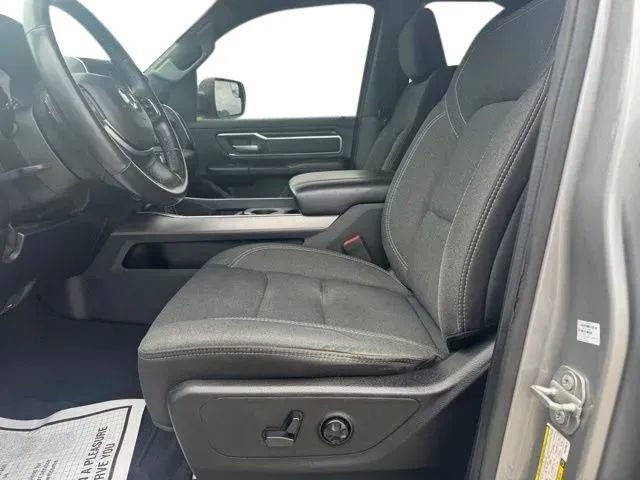 Used 2019 RAM 1500 Big Horn AWD/4WD image 9