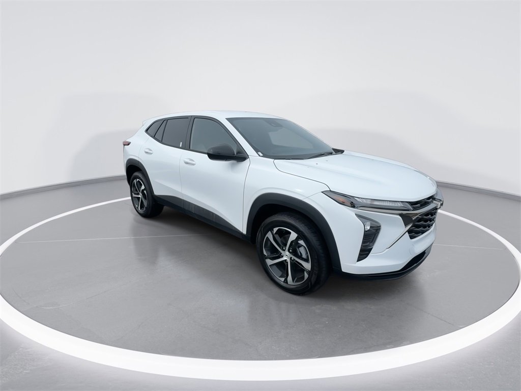 New 2026 Chevrolet Trax RS w/ Driver Confidence Package video 2