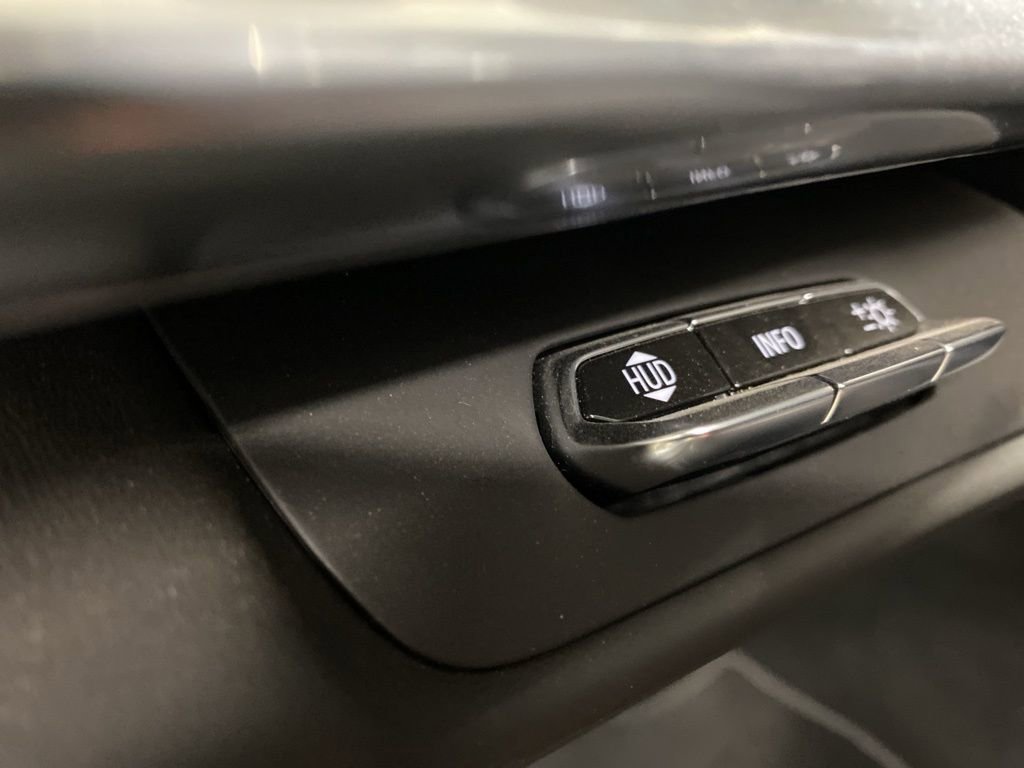 Certified 2022 Chevrolet Corvette Stingray Premium Conv w/ Z51 Performance Package RWD image 27