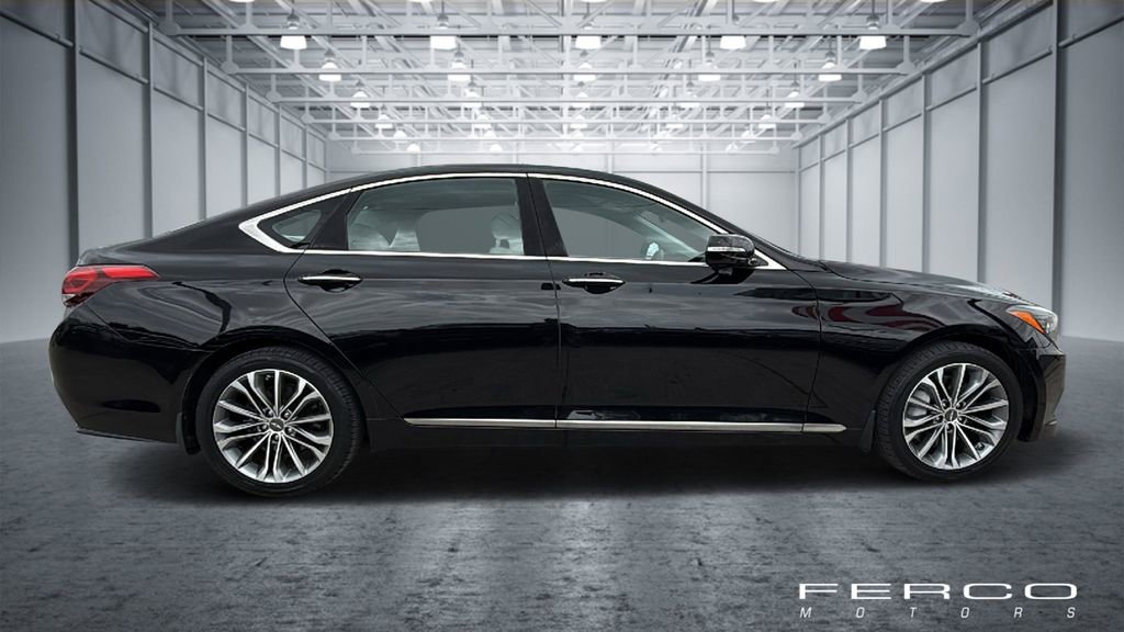 Used 2016 Hyundai Genesis 3.8 RWD image 6