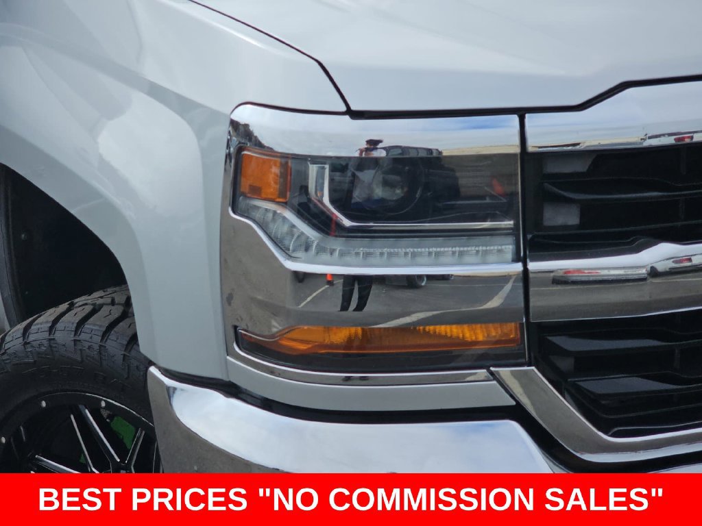 Used 2018 Chevrolet Silverado 1500 LT w/ LT Eassist Package RWD image 32