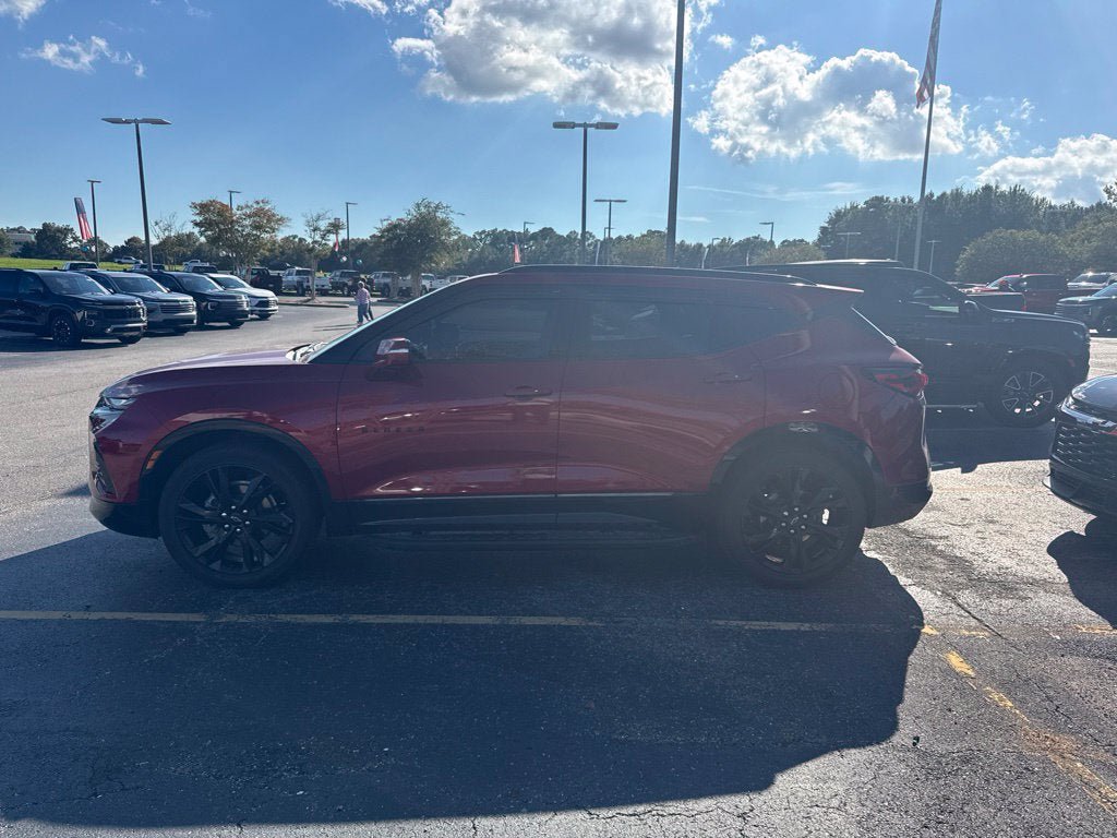 Used 2022 Chevrolet Blazer RS w/ Driver Confidence II Package FWD image 2