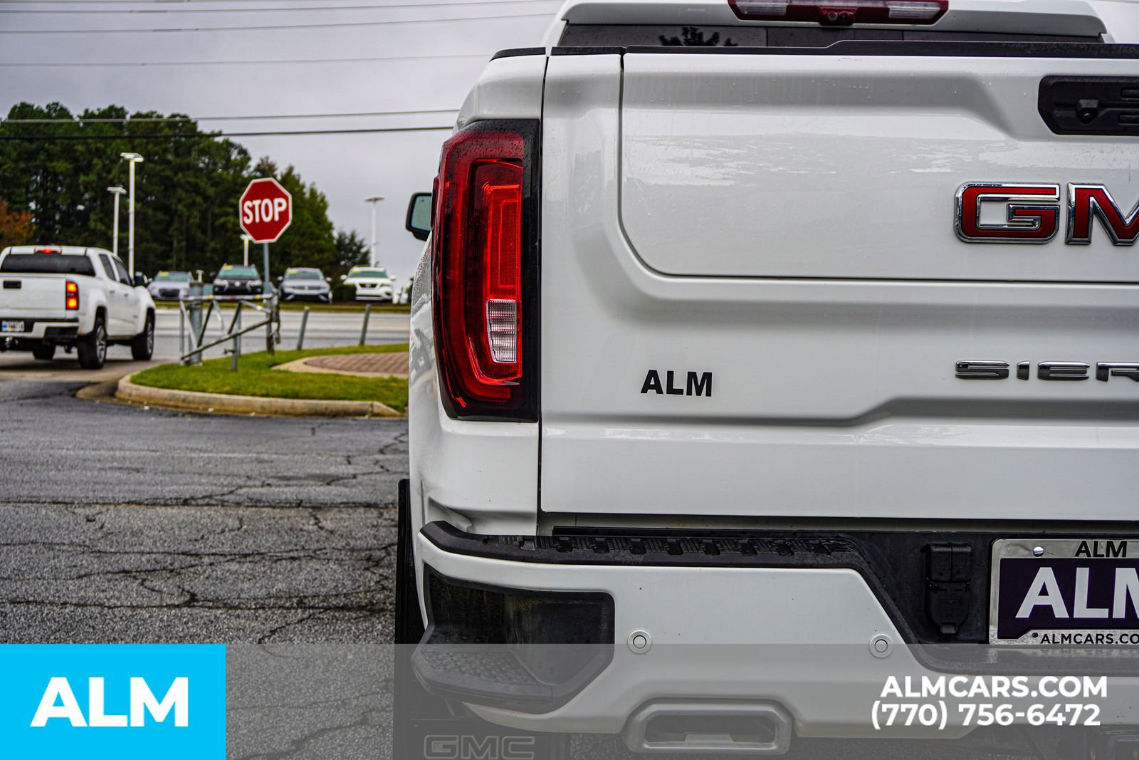 Used 2025 GMC Sierra 1500 AT4 w/ Technology Package image 16