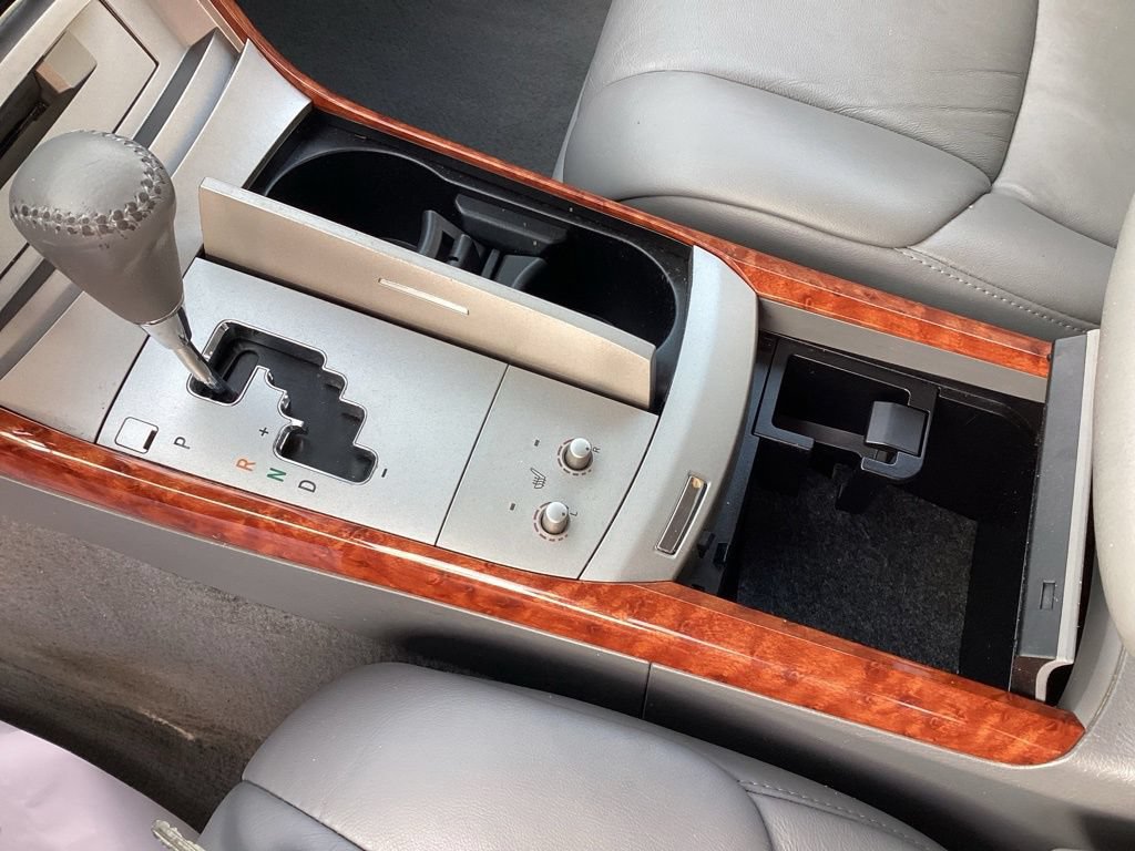 Used 2005 Toyota Avalon FWD image 26
