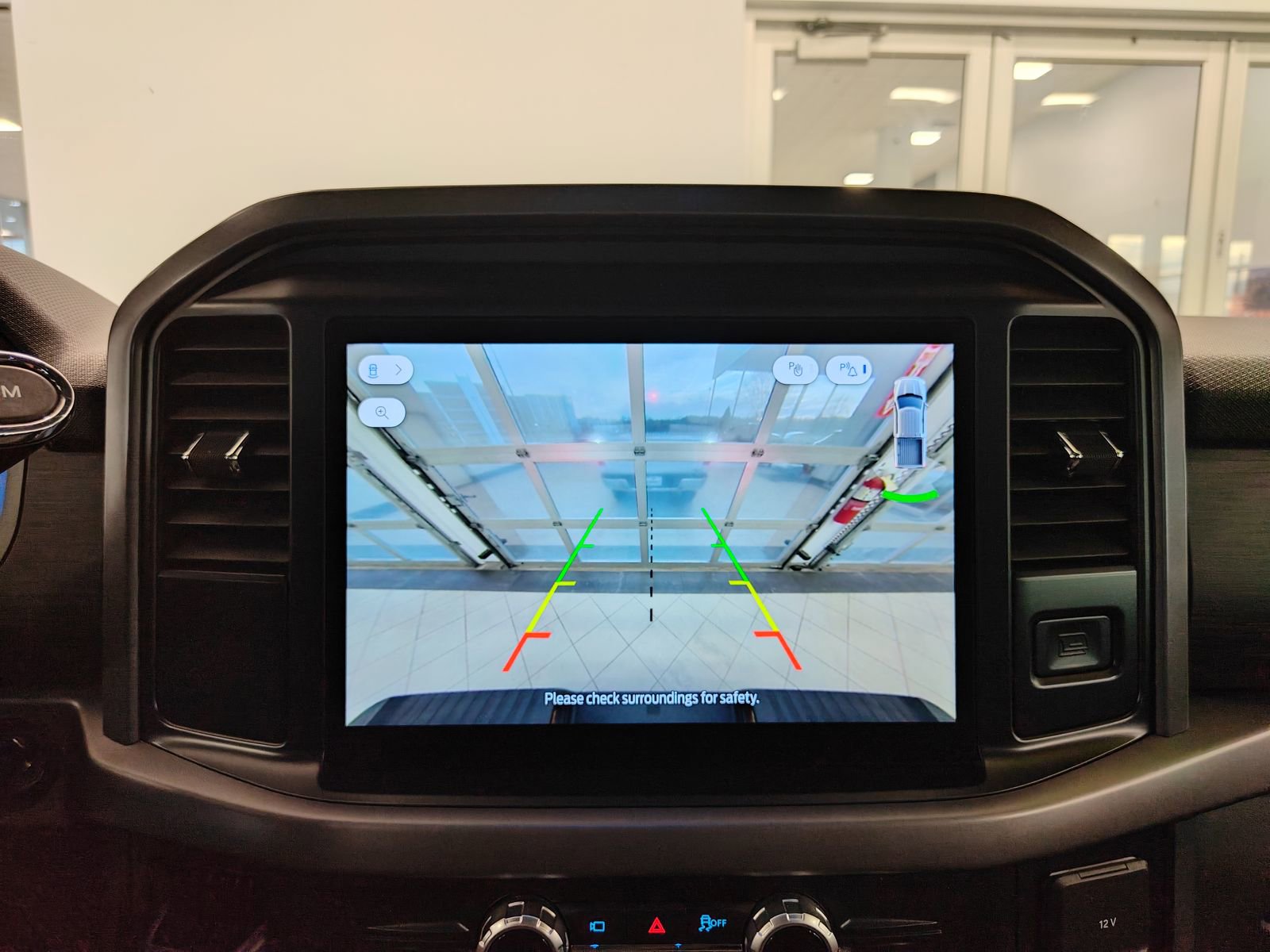 Used 2025 Ford F150 XLT w/ Equipment Group 301A Standard image 23