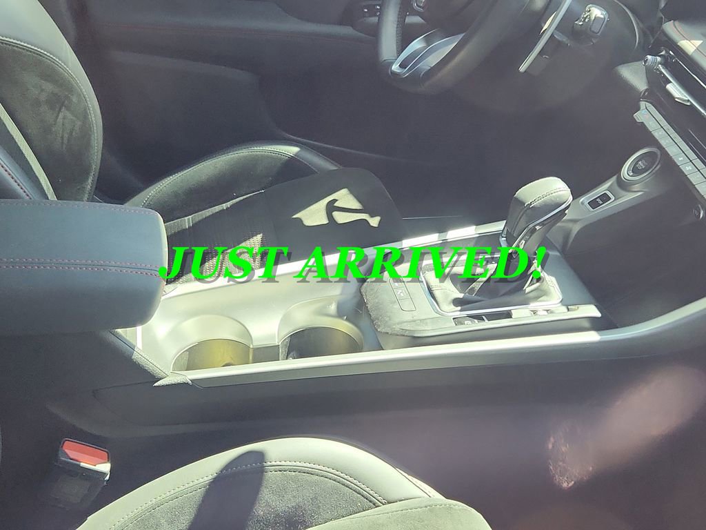 Used 2024 Dodge Hornet R/T image 4