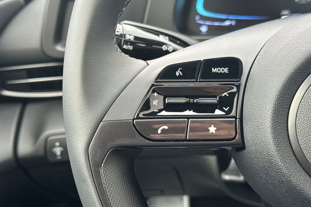 New 2026 Hyundai Elantra SEL Sport Premium FWD image 25