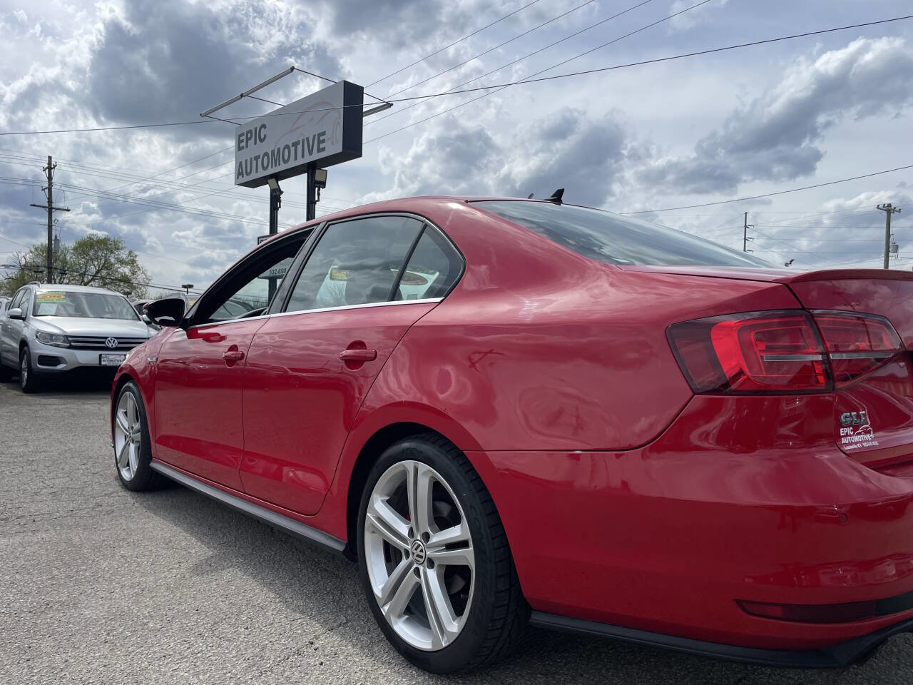 Used 2016 Volkswagen Jetta GLI SEL image 6