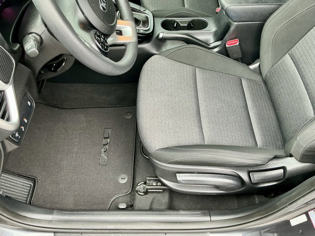 Used 2020 Kia Soul S image 39