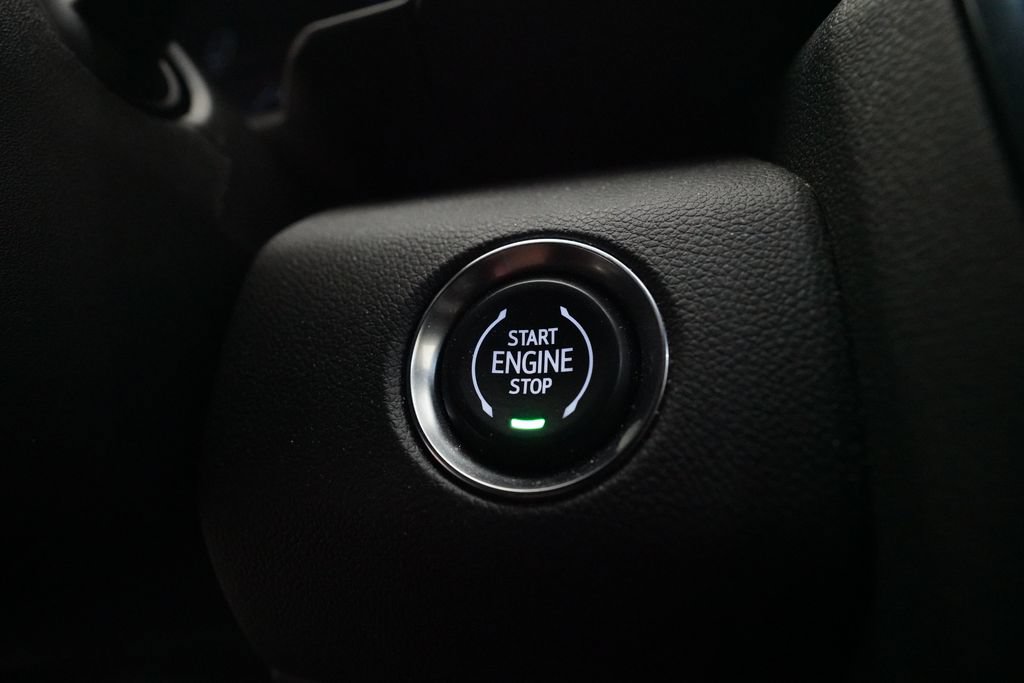 Used 2024 GMC Acadia AT4 AWD/4WD image 32