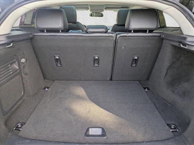 Used 2017 Land Rover Range Rover Evoque SE Premium image 6