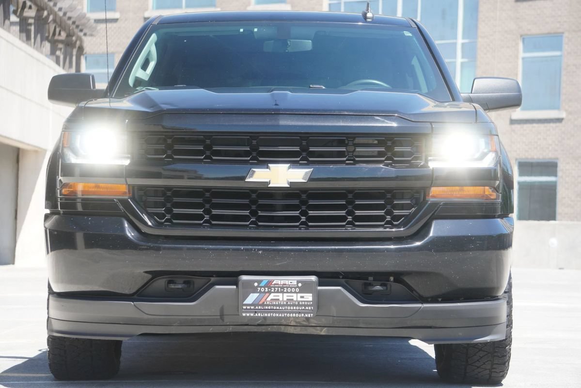 Used 2018 Chevrolet Silverado 1500 Custom w/ Texas Edition AWD/4WD image 31