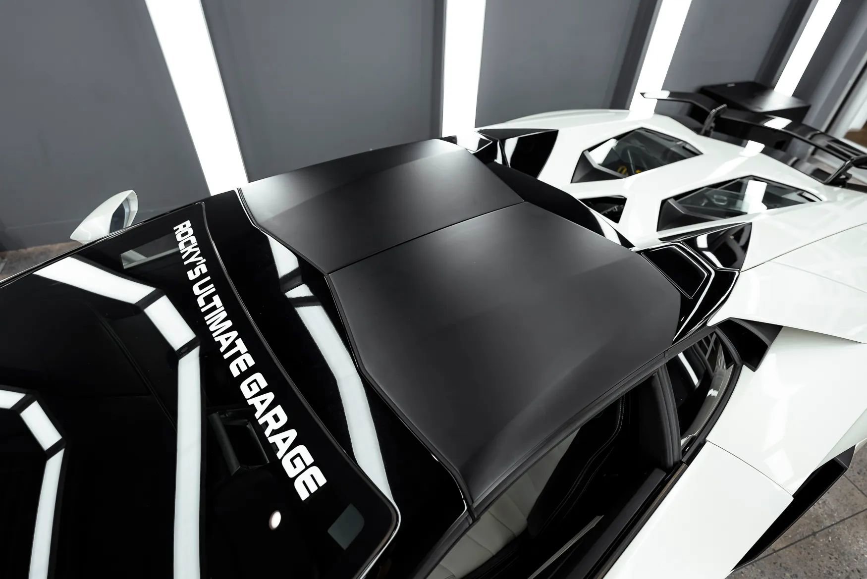 Used 2016 Lamborghini Aventador LP 700-4 image 40