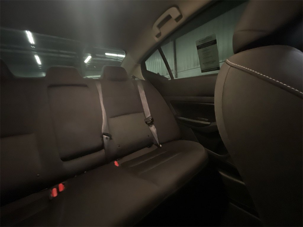 Used 2024 Nissan Altima 2.5 SV image 14