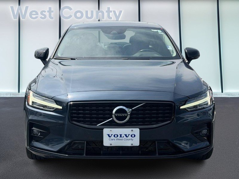 Certified 2022 Volvo S60 B5 Momentum FWD image 10
