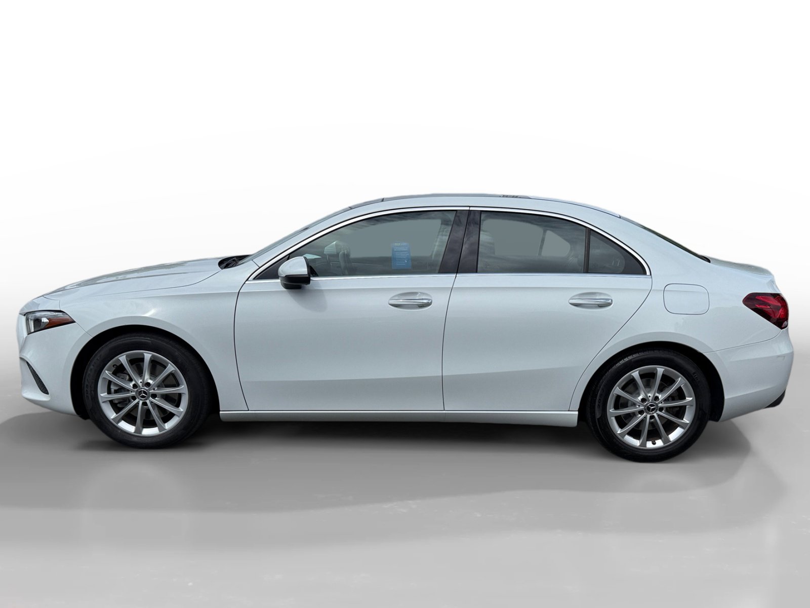 Used 2019 Mercedes-Benz A 220 image 2