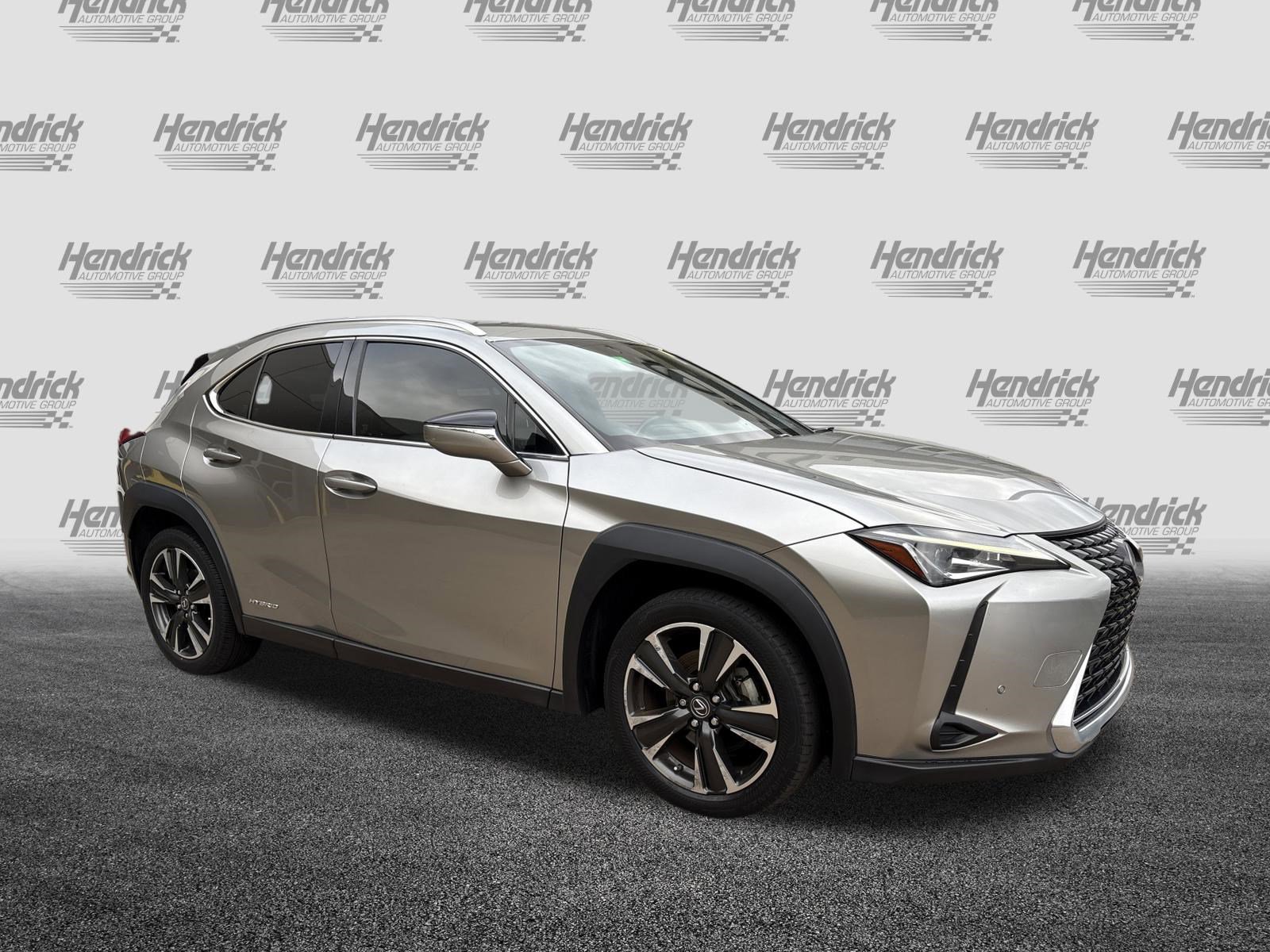 Used 2020 Lexus UX 250h w/ Premium Package image 2