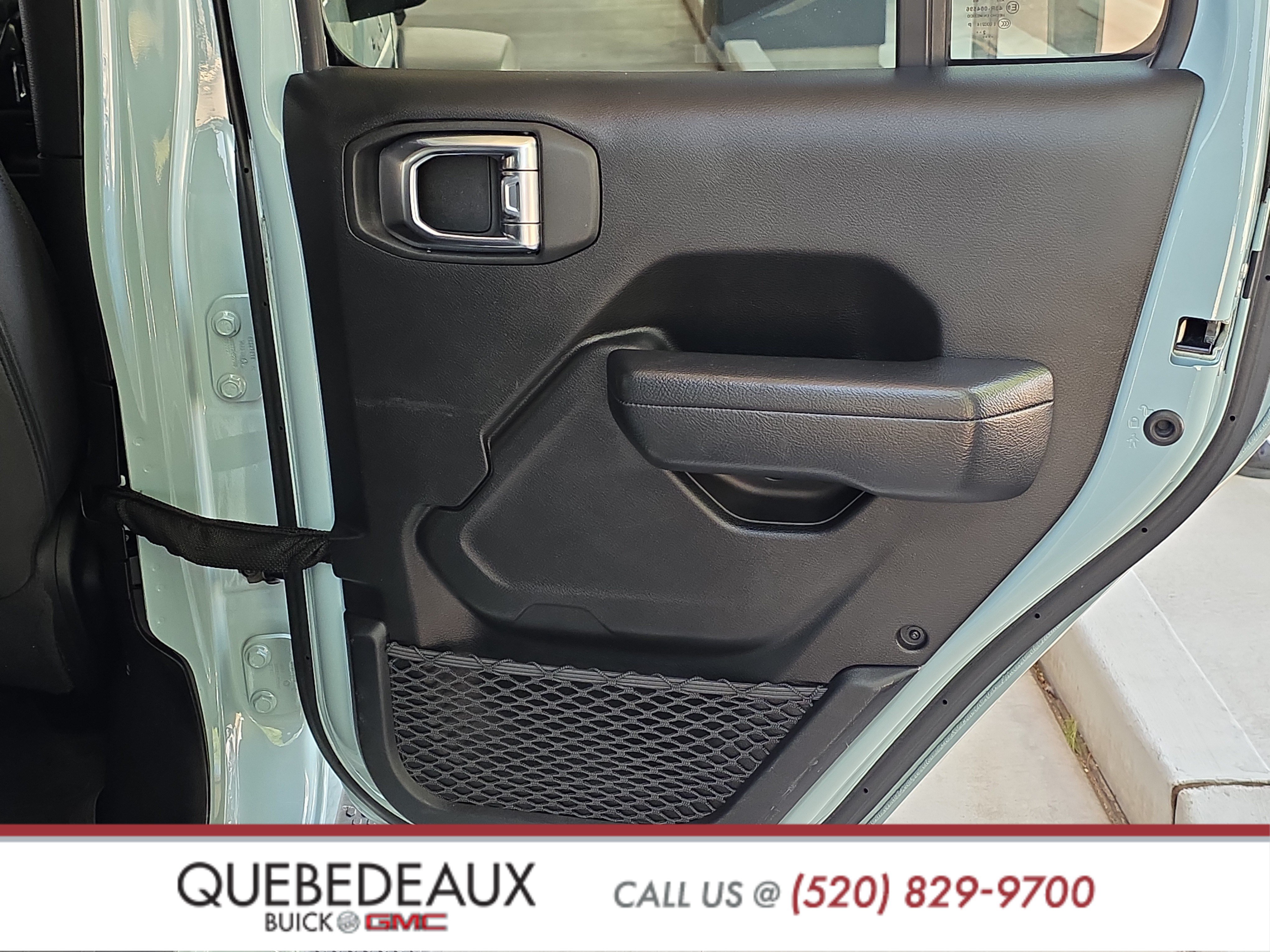 Used 2023 Jeep Wrangler Unlimited Sport AWD/4WD image 25