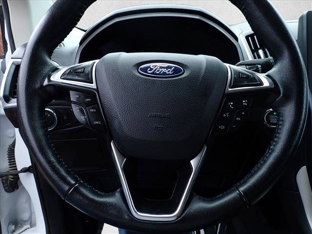 Used 2024 Ford Edge SEL AWD/4WD image 16