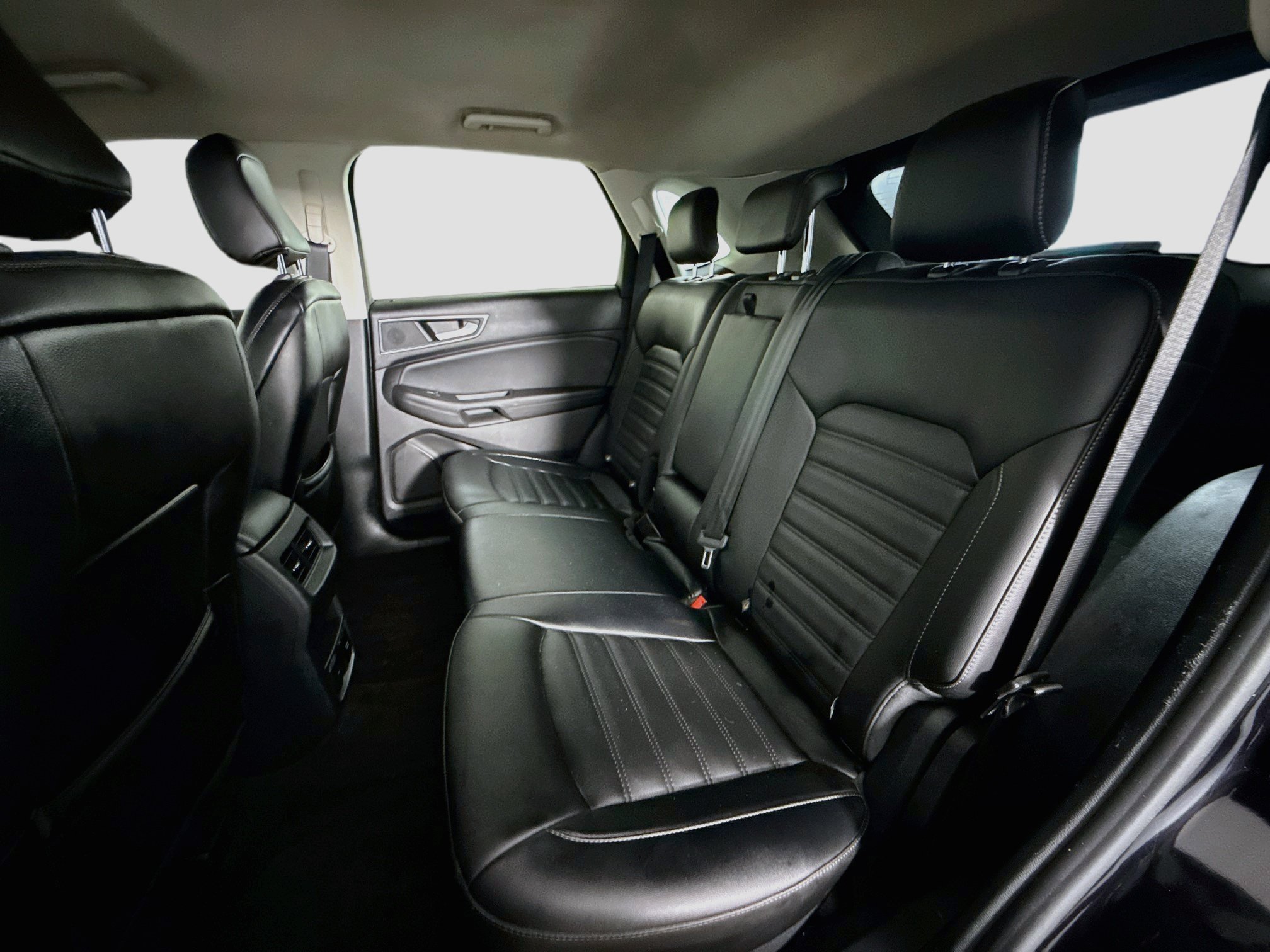 Used 2020 Ford Edge SEL w/ Convenience Package FWD image 25