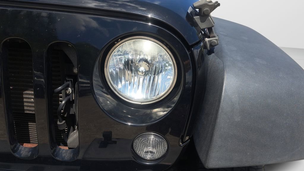 Used 2017 Jeep Wrangler Unlimited Sport w/ Quick Order Package 24S image 9