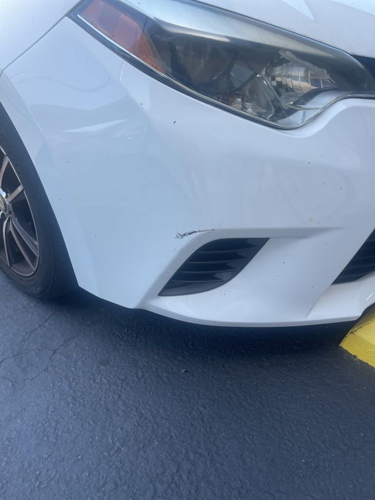 Used 2015 Toyota Corolla LE FWD image 30