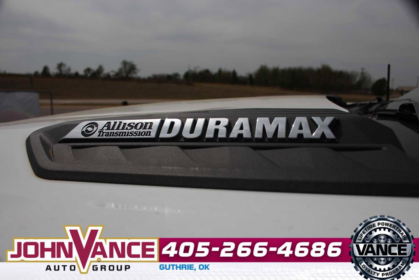 Used 2021 Chevrolet Silverado 2500 LT w/ Texas Edition AWD/4WD image 9