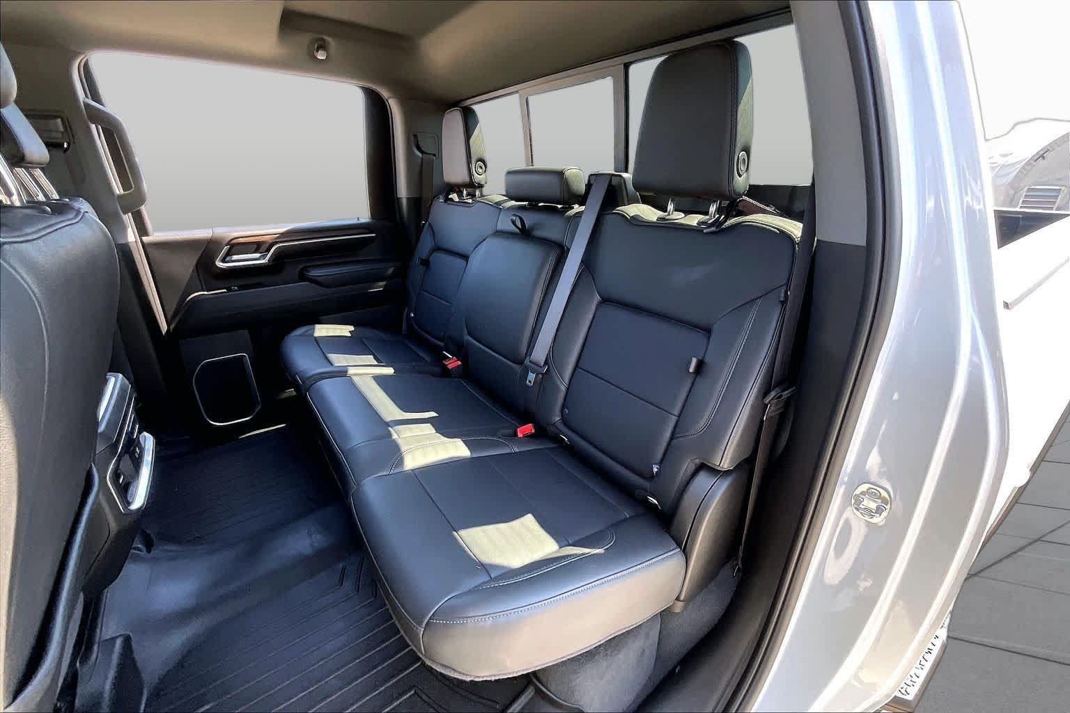 Certified 2024 GMC Sierra 2500 SLT w/ Texas SLT Premium Package AWD/4WD image 20