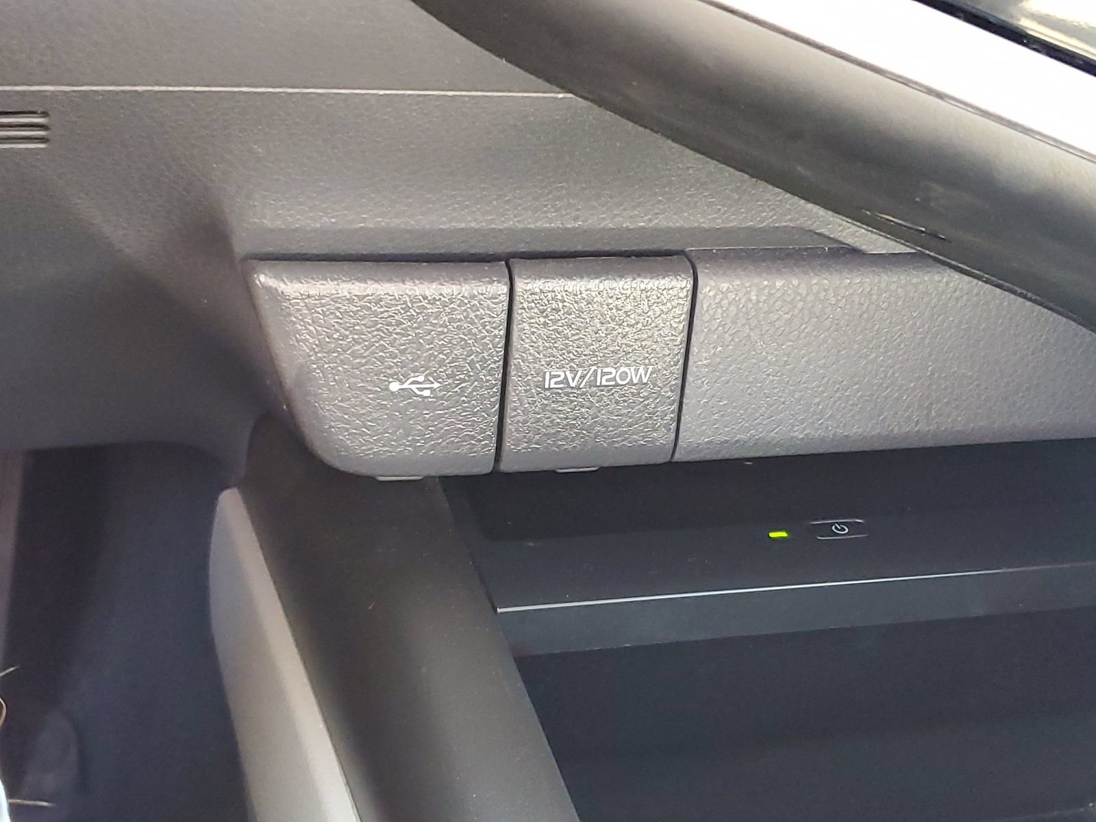 Certified 2024 Toyota Camry SE w/ Audio Upgrade Package FWD image 28