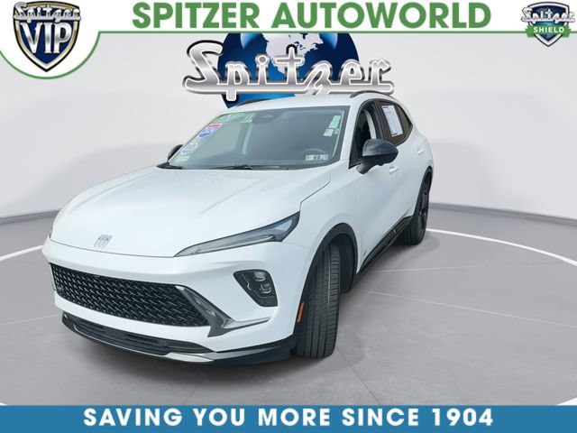 Used 2024 Buick Envision Sport Touring image 4