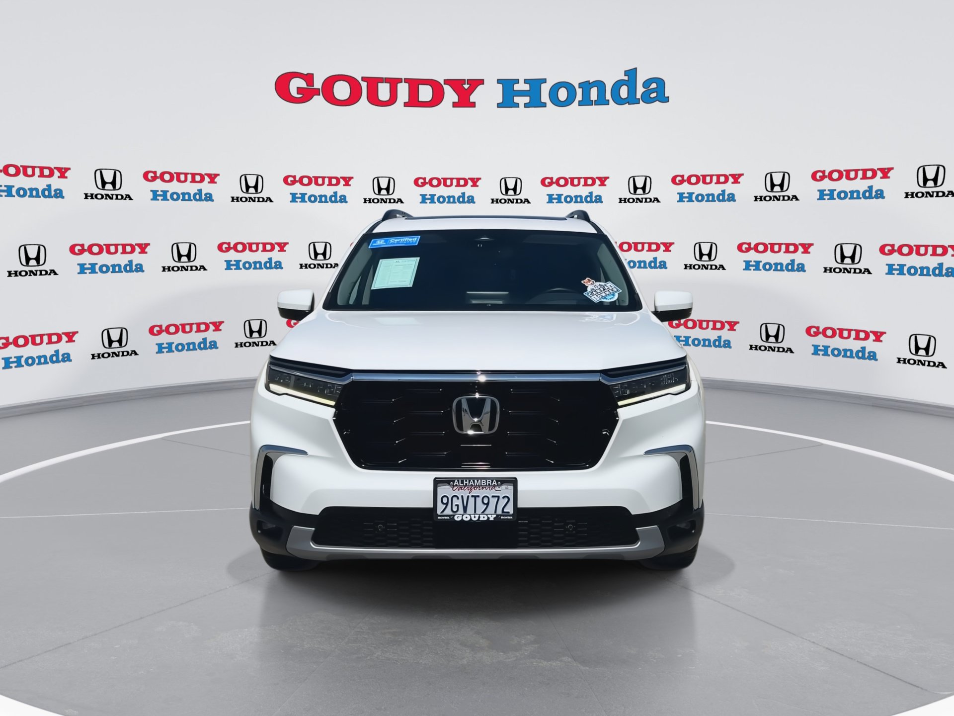 Certified 2023 Honda Pilot Elite image 3