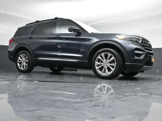 Certified 2024 Ford Explorer XLT w/ Equipment Group 202A AWD/4WD image 36