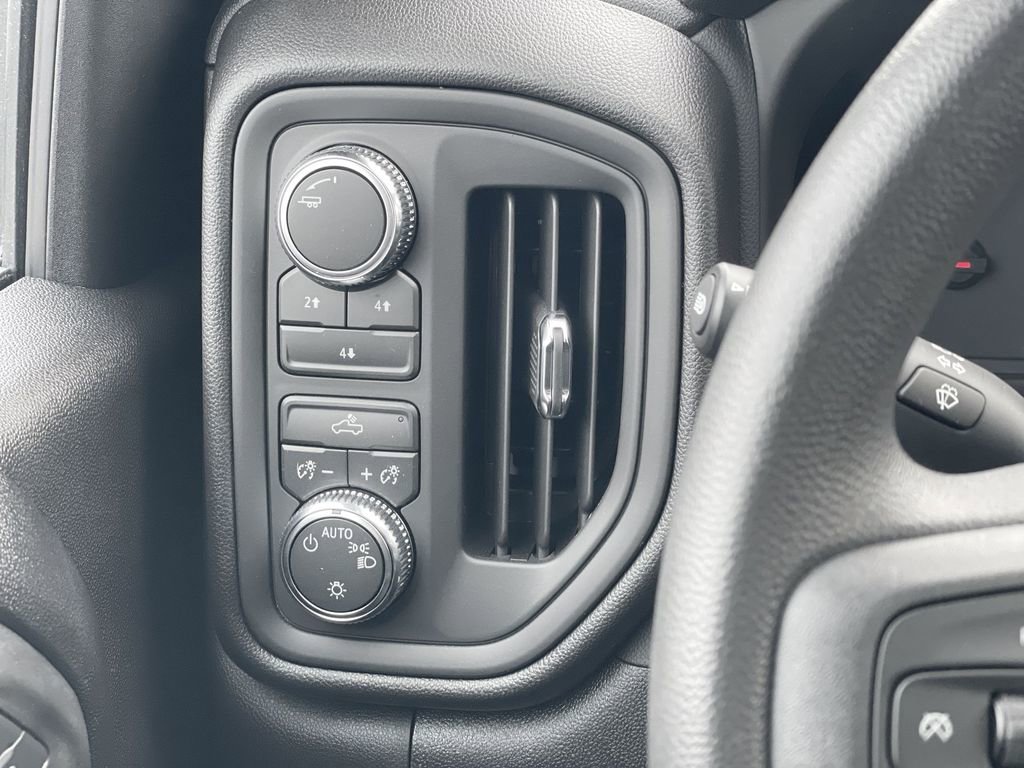 New 2026 GMC Sierra 2500 Pro w/ Convenience Package image 11