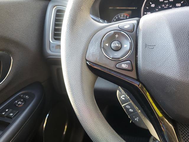 Used 2019 Honda HR-V EX image 37