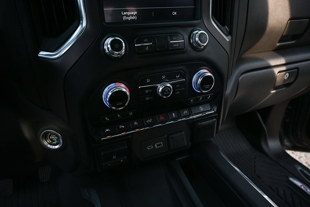 Used 2020 GMC Sierra 1500 AT4 w/ AT4 Premium Package AWD/4WD image 14