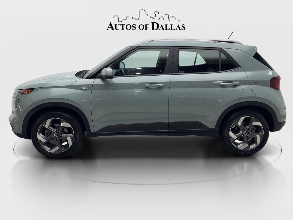 Used 2025 Hyundai Venue SEL image 5