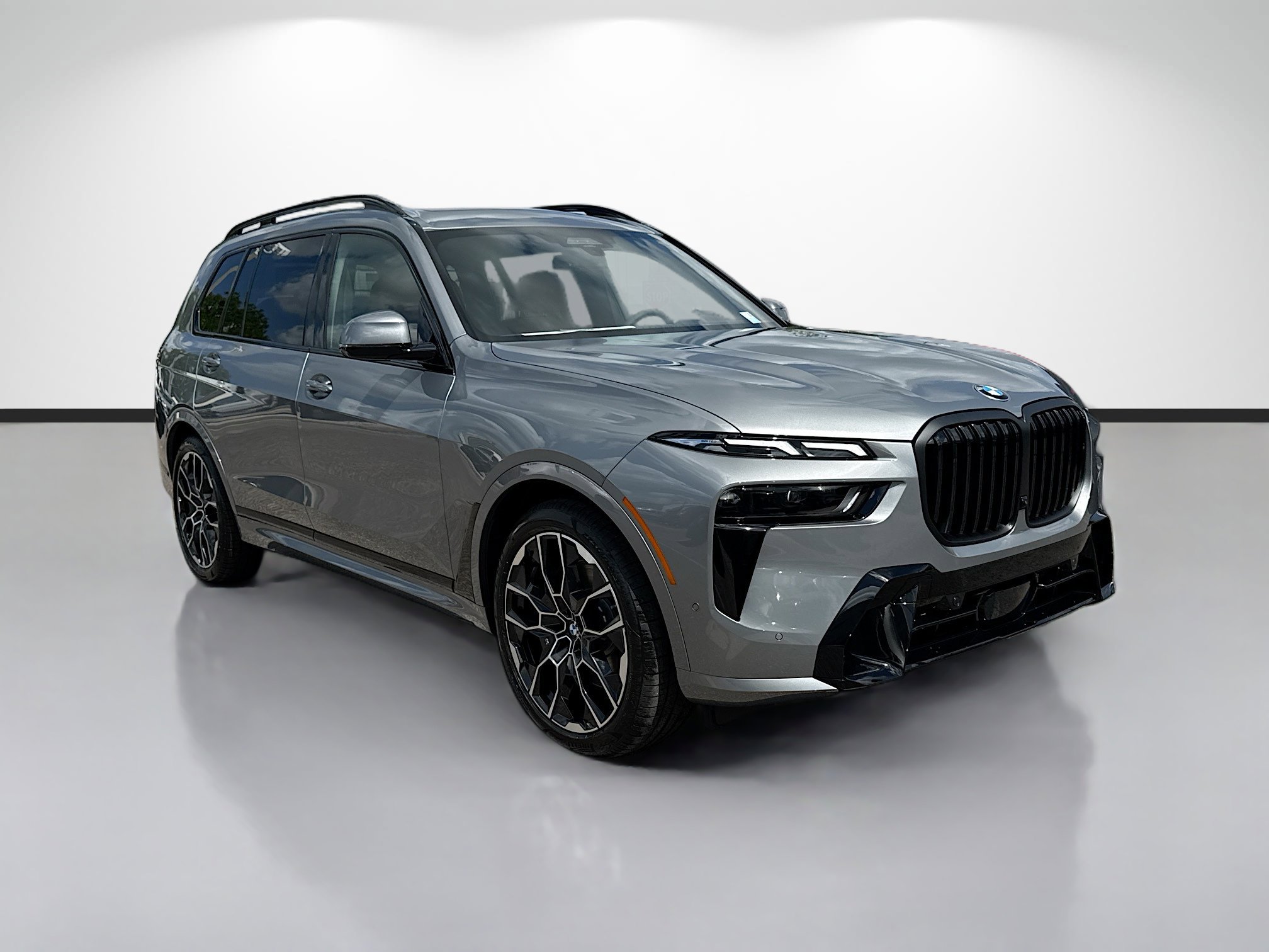 New 2026 BMW X7 xDrive40i w/ M Sport Package image 1