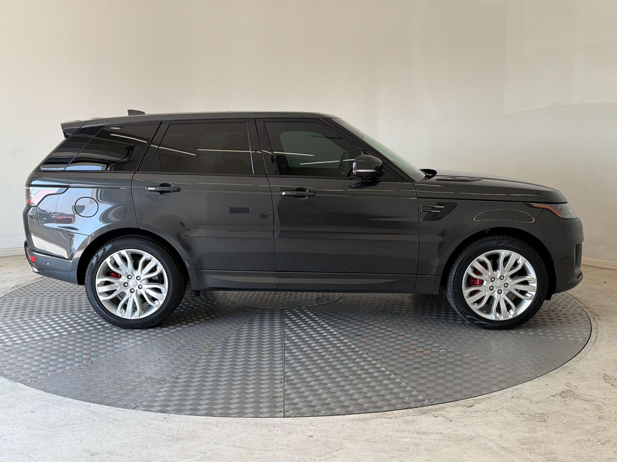 Used 2018 Land Rover Range Rover Sport Supercharged AWD/4WD image 8