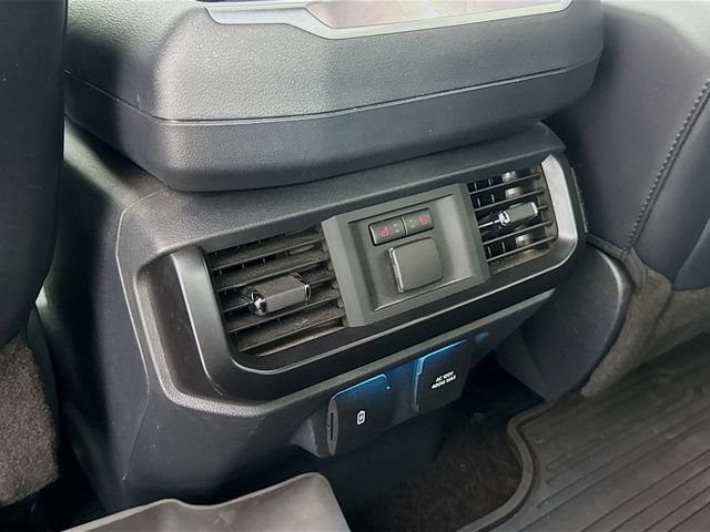 Used 2022 Ford F150 Raptor w/ Raptor 37 Performance Package AWD/4WD image 27