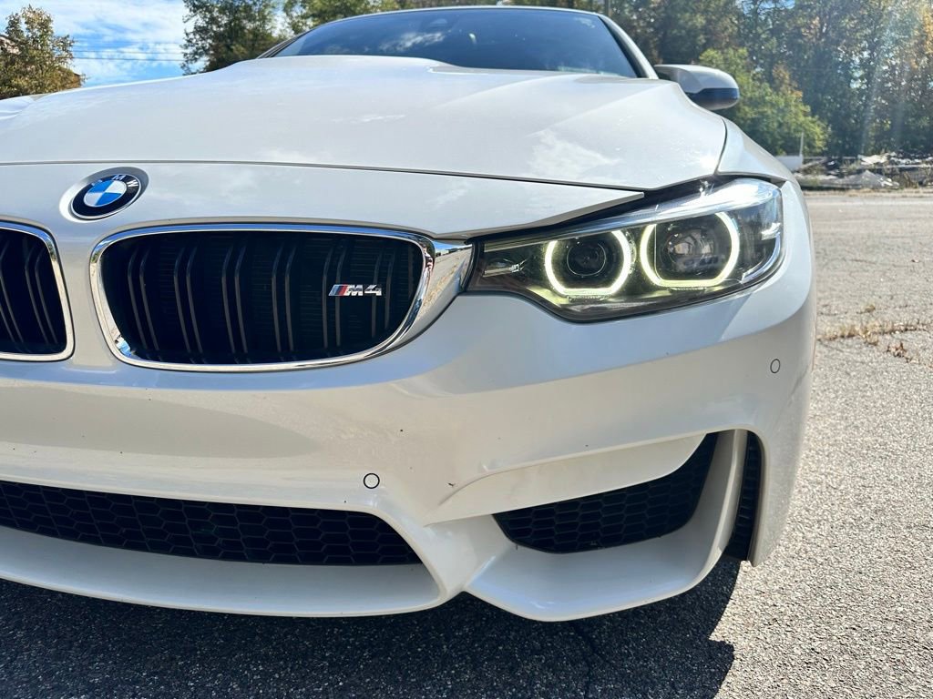 Used 2020 BMW M4 Base image 16