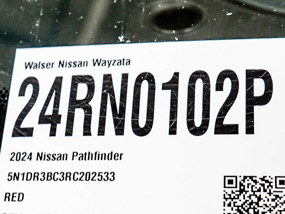 Used 2024 Nissan Pathfinder SV w/ Black Appearance Package AWD/4WD image 31
