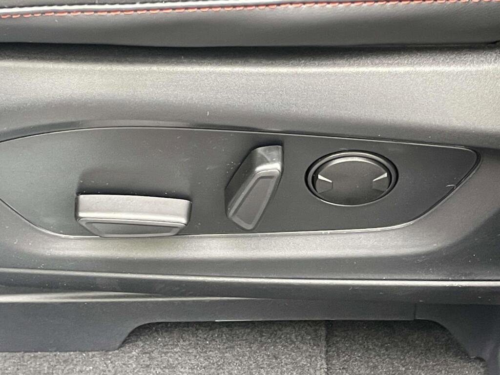 New 2026 Ford Explorer ST-Line AWD/4WD image 18