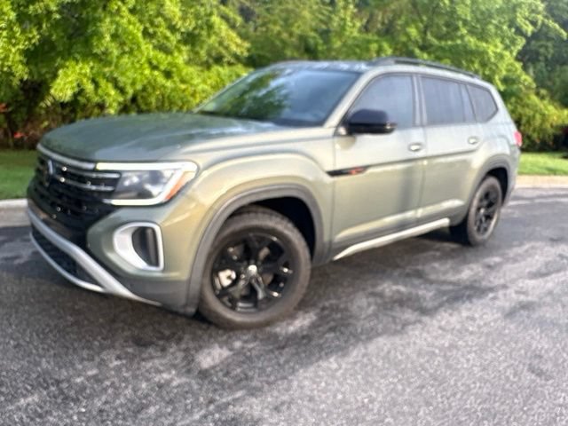 Used 2024 Volkswagen Atlas Peak Edition SEL