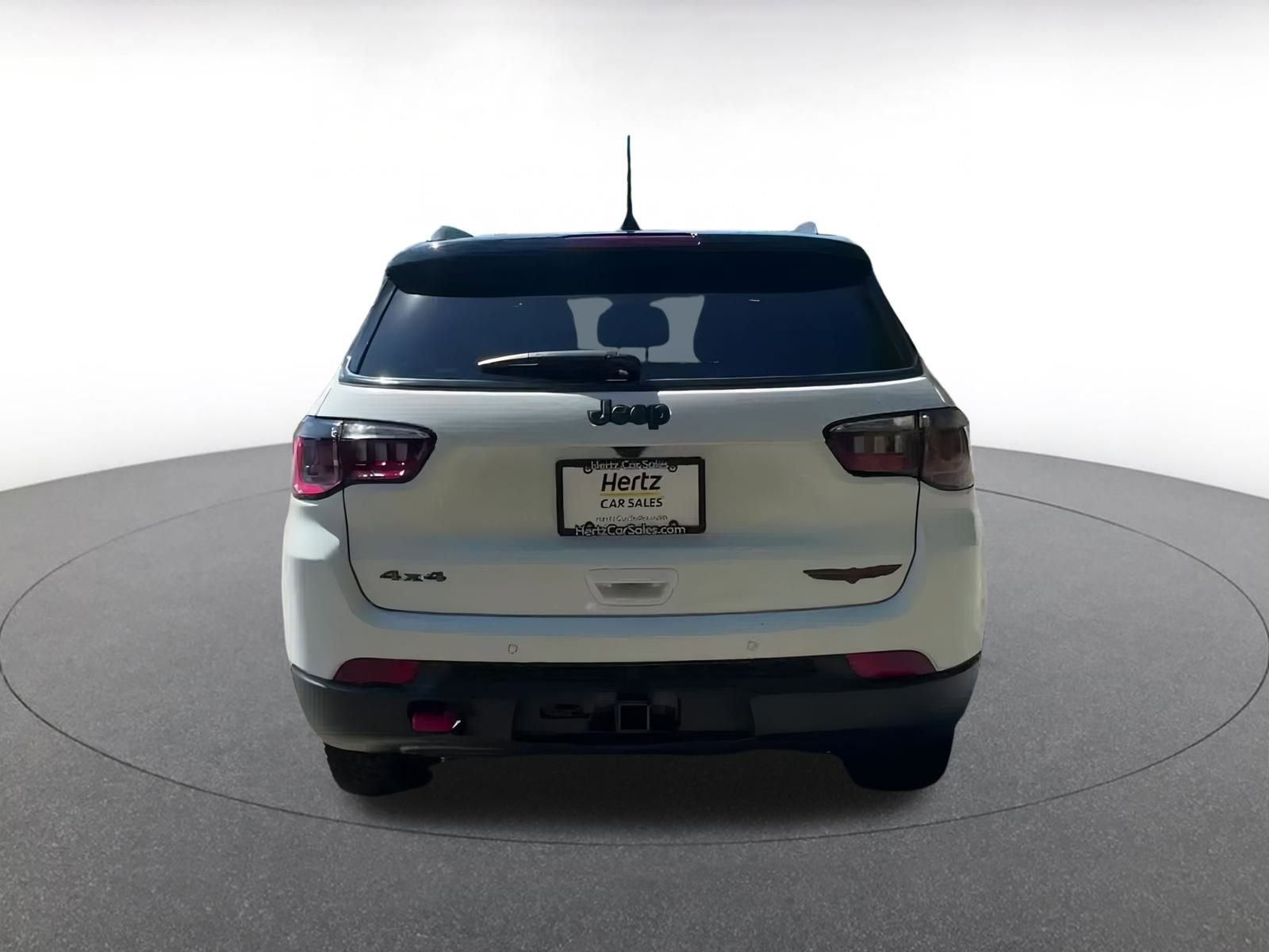 Used 2025 Jeep Compass Trailhawk w/ Trailer Tow Group image 12