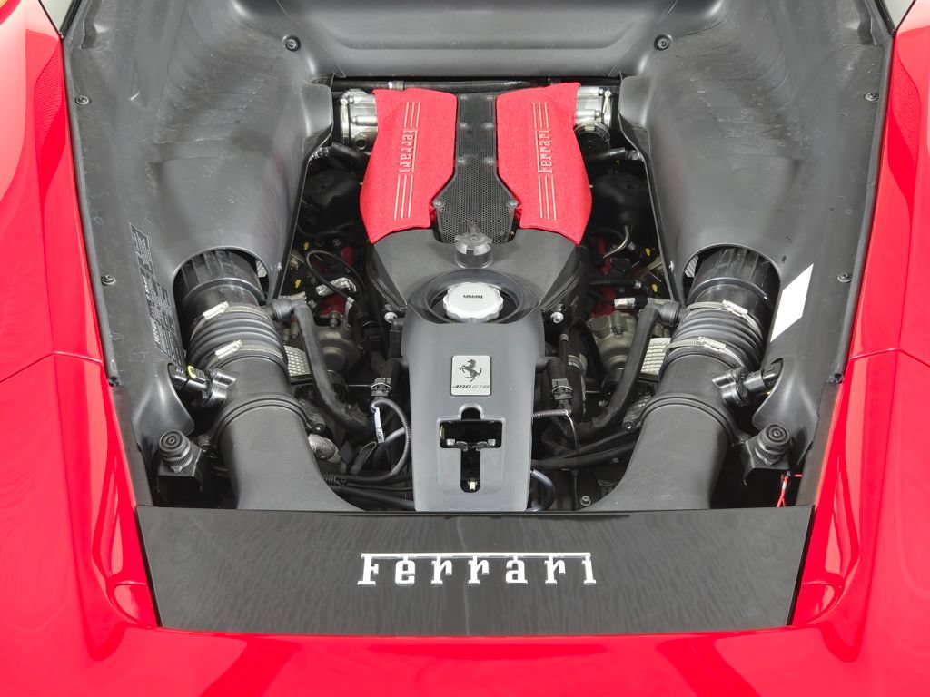 Used 2017 Ferrari 488 GTB RWD image 23