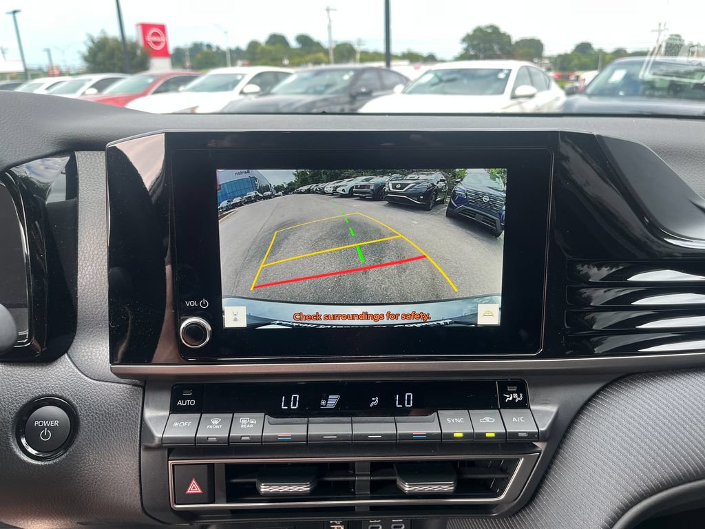 Used 2026 Toyota Camry SE FWD image 17