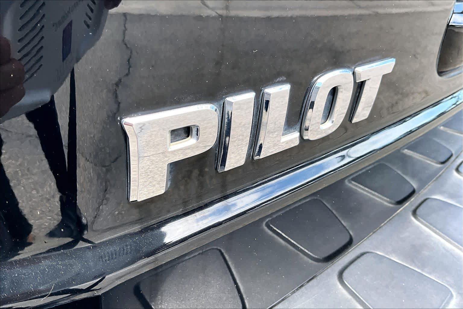 Used 2015 Honda Pilot SE image 9
