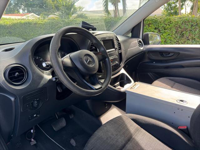 Used 2016 Mercedes-Benz Metris w/ Eco Stop/Start Package image 18